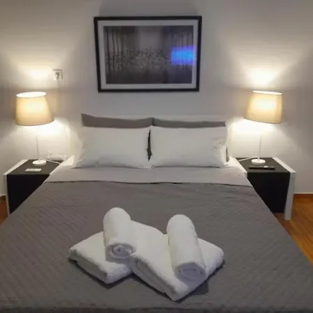 F5 Near The Sea וולוס