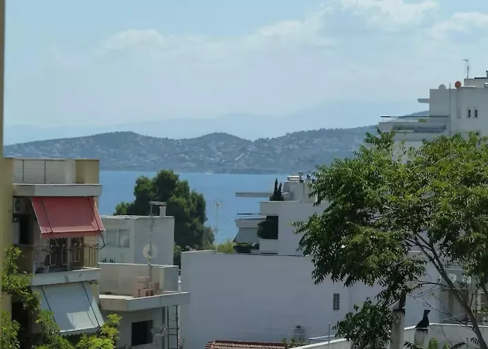 F5 Near The Sea Apartment